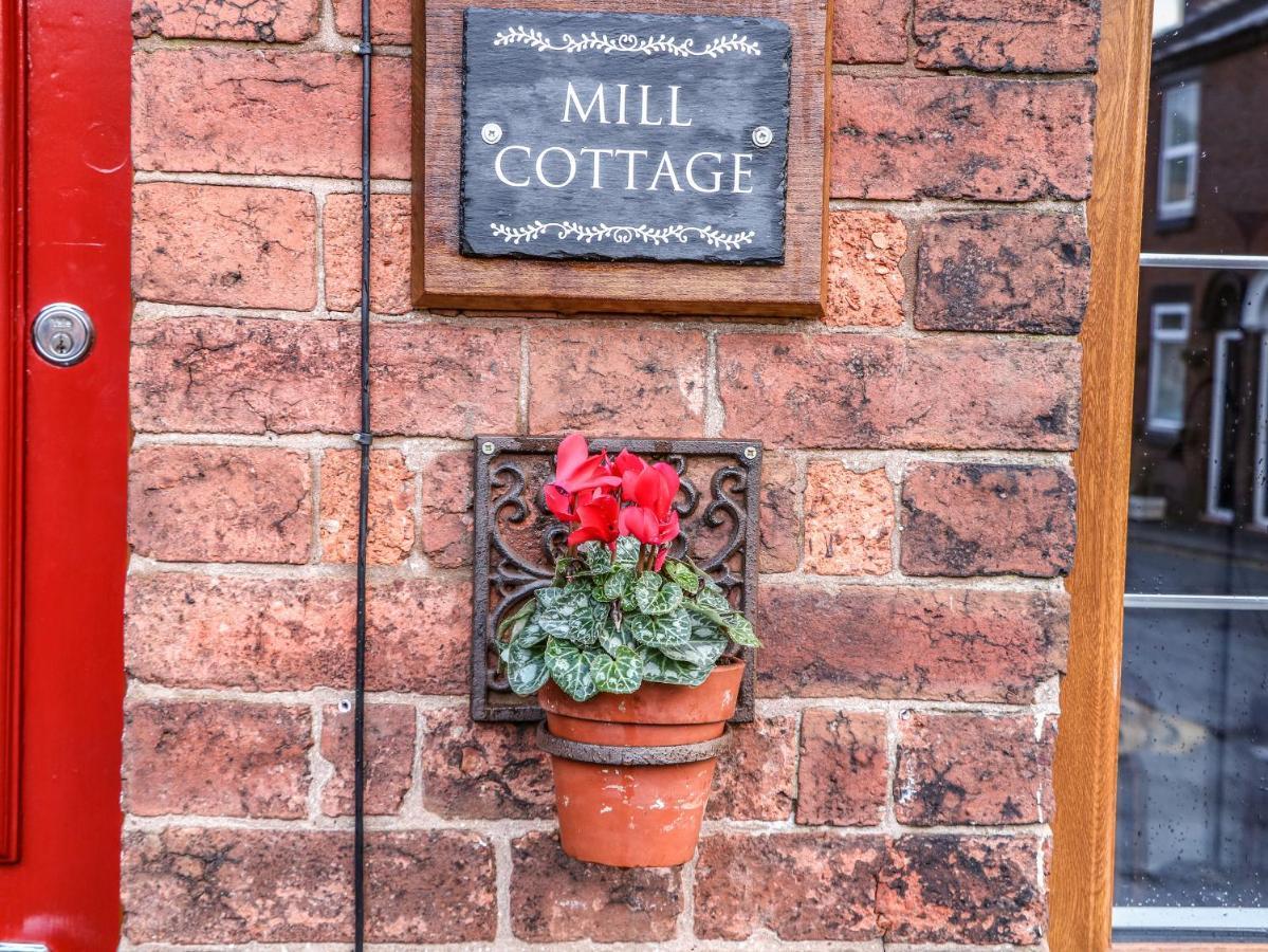 Mill * Leek